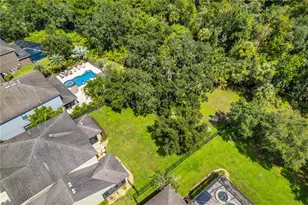7931 Hampton Lake Dr, Tampa, FL 33647 - Photo 3