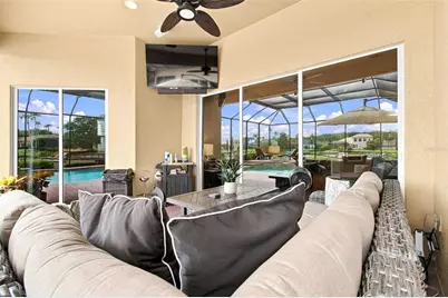 10801 Barbados Isle Drive, Tampa, FL 33647 - Photo 11