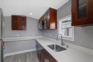 4053 31st St N, Saint Petersburg, FL 33714 - Photo 33