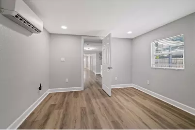 4053 31st Street N, Saint Petersburg, FL 33714 - Photo 27