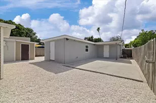 4053 31st St N, Saint Petersburg, FL 33714 - Photo 31