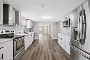 4053 31st St N, Saint Petersburg, FL 33714 - Photo 23