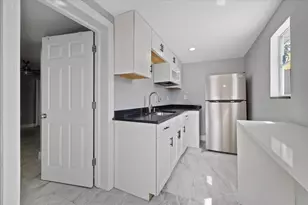 4053 31st St N, Saint Petersburg, FL 33714 - Photo 37