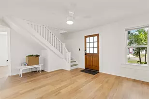 2010 Dartmouth Ave N, Saint Petersburg, FL 33713 - Photo 11