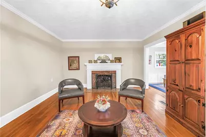 445 18th Avenue NE, Saint Petersburg, FL 33704 - Photo 17