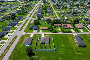 805 Whispering Pines Rd, Cape Coral, FL 33993 - Photo 51