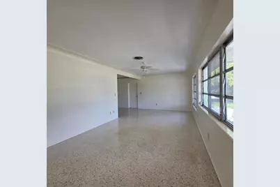 4014 22nd Avenue N, Saint Petersburg, FL 33713 - Photo 3