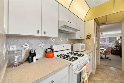 10036 63rd Avenue N #26, Saint Petersburg, FL 33708 - Photo 9