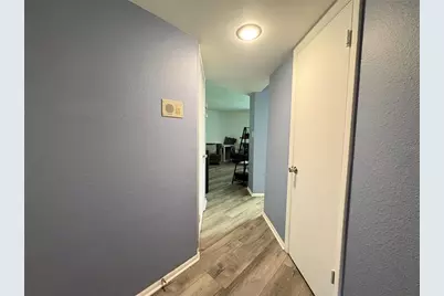 8702 Mallard Reserve Drive #104, Tampa, FL 33614 - Photo 3