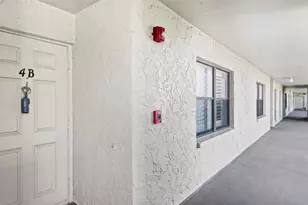 2900 Cove Cay Dr, Clearwater, FL 33760 - Photo 3