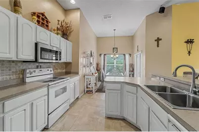 13522 White Elk Loop, Tampa, FL 33626 - Photo 11