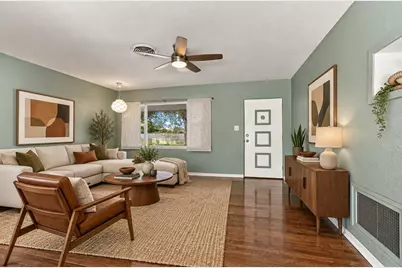 3243 58th Street N, Saint Petersburg, FL 33710 - Photo 5