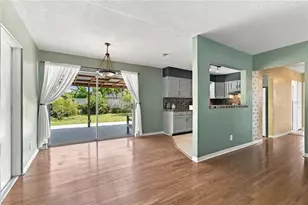 3243 58th St N, Saint Petersburg, FL 33710 - Photo 21