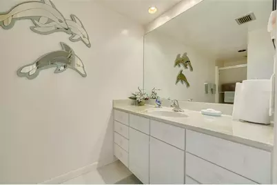 450 Treasure Island Causeway #201, Treasure Island, FL 33706 - Photo 19