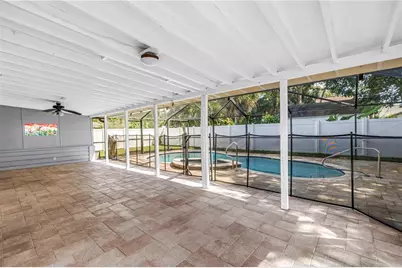 7740 40th Terrace N, Saint Petersburg, FL 33709 - Photo 3