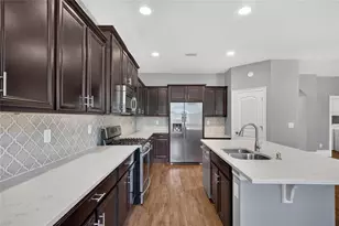 15718 Starling Dale Ln, Lithia, FL 33547 - Photo 17