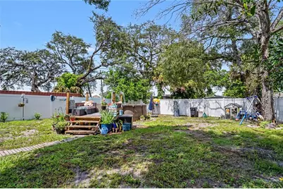 4811 12th Avenue S, Saint Petersburg, FL 33711 - Photo 27
