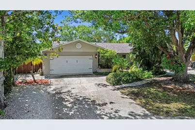 508 White Oak Drive, Tarpon Springs, FL 34689 - Photo 1
