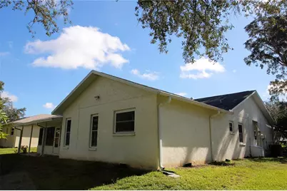10749 Fallen Leaf Lane, Port Richey, FL 34668 - Photo 3