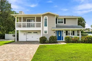 112 6th St, Belleair Beach, FL 33786 - Photo 1