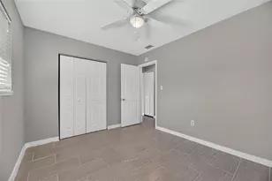 4511 S Gaines Rd, Tampa, FL 33611 - Photo 37