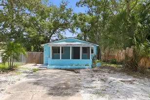 2510 38th St S, Saint Petersburg, FL 33711 - Photo 1