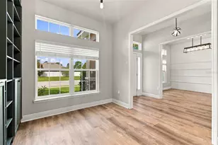 12784 Sigmund St, Spring Hill, FL 34609 - Photo 5
