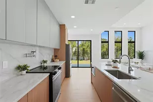 2525 18th Ave N, Saint Petersburg, FL 33713 - Photo 9