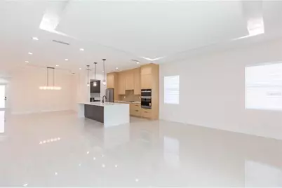 7205 N Lois Avenue, Tampa, FL 33614 - Photo 17