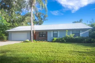 206 James St, Brandon, FL 33510 - Photo 1