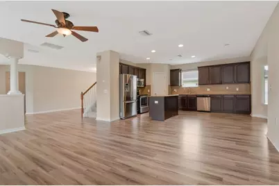 4250 Warwick Hills Drive, Wesley Chapel, FL 33543 - Photo 11