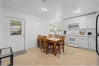 1106 W Hiawatha Street, Tampa, FL 33604 - Photo 13