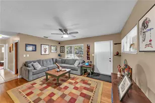 1104 E Lambright St, Tampa, FL 33604 - Photo 11