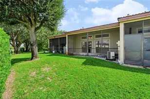 3176 Tamarind Cir, Kissimmee, FL 34747 - Photo 3