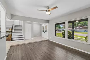 7111 Gateway Ct, Tampa, FL 33615 - Photo 11
