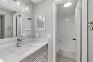 7111 Gateway Ct, Tampa, FL 33615 - Photo 47