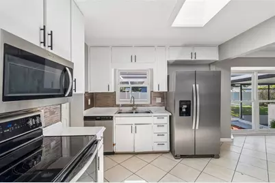 7111 Gateway Court, Tampa, FL 33615 - Photo 23