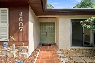 4607 Cloverlawn Dr, Tampa, FL 33624 - Photo 3