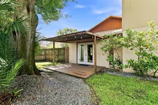4607 Cloverlawn Dr, Tampa, FL 33624 - Photo 21