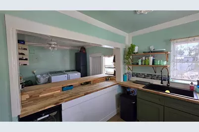 1702 26th Street W, Bradenton, FL 34205 - Photo 13