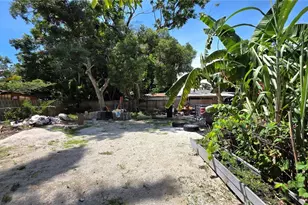 1702 26th St W, Bradenton, FL 34205 - Photo 47
