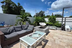 1702 26th St W, Bradenton, FL 34205 - Photo 45