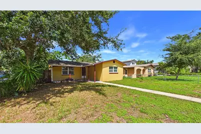 5029 Emerson Avenue S, Saint Petersburg, FL 33707 - Photo 3