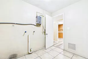 5029 Emerson Ave S, Saint Petersburg, FL 33707 - Photo 25