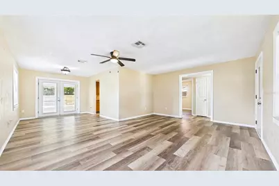 5029 Emerson Avenue S, Saint Petersburg, FL 33707 - Photo 11