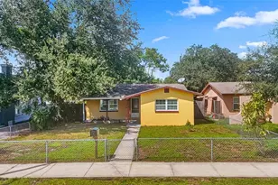 5029 Emerson Ave S, Saint Petersburg, FL 33707 - Photo 1
