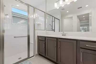 32565 Veneto Place, Wesley Chapel, FL 33543 - Photo 23