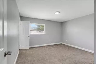 1002 N Bracewell Dr, Plant City, FL 33563 - Photo 21