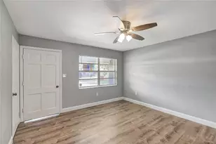 1002 N Bracewell Dr, Plant City, FL 33563 - Photo 7