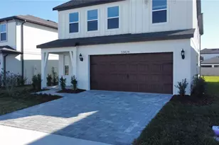 33424 Binding Ties Ln, Wesley Chapel, FL 33545 - Photo 3